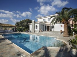 5 bedroom villa Protaras