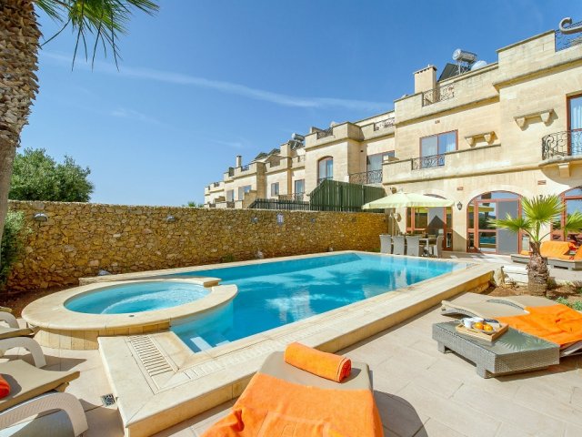 Villa Tiefa, Ghasri, Gozo, Malta