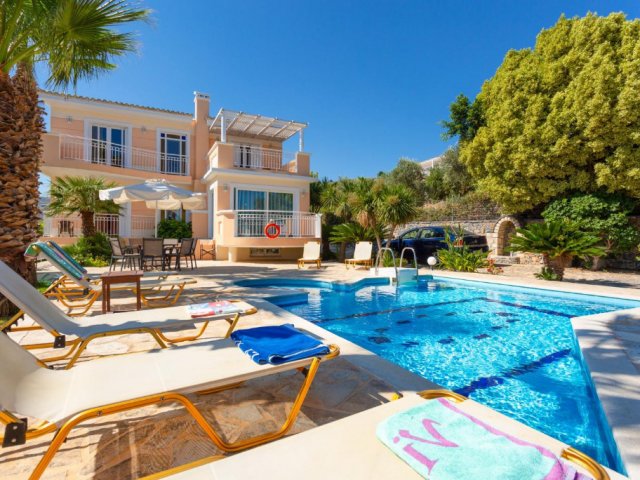 Villa Astro, Agia Triada, Rethymnon, Crete